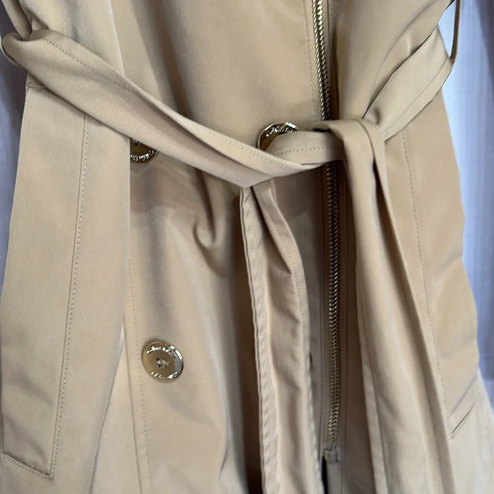 Calvin Klein Belted Trench Coat with Hood | Size medium | Tan color - Picture 7 of 17